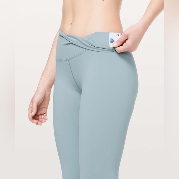 Lululemon Wunder Under Crop (High-Rise) *Full-On Luon 21" Blue Cast (Size 4) - Picture 5 of 12